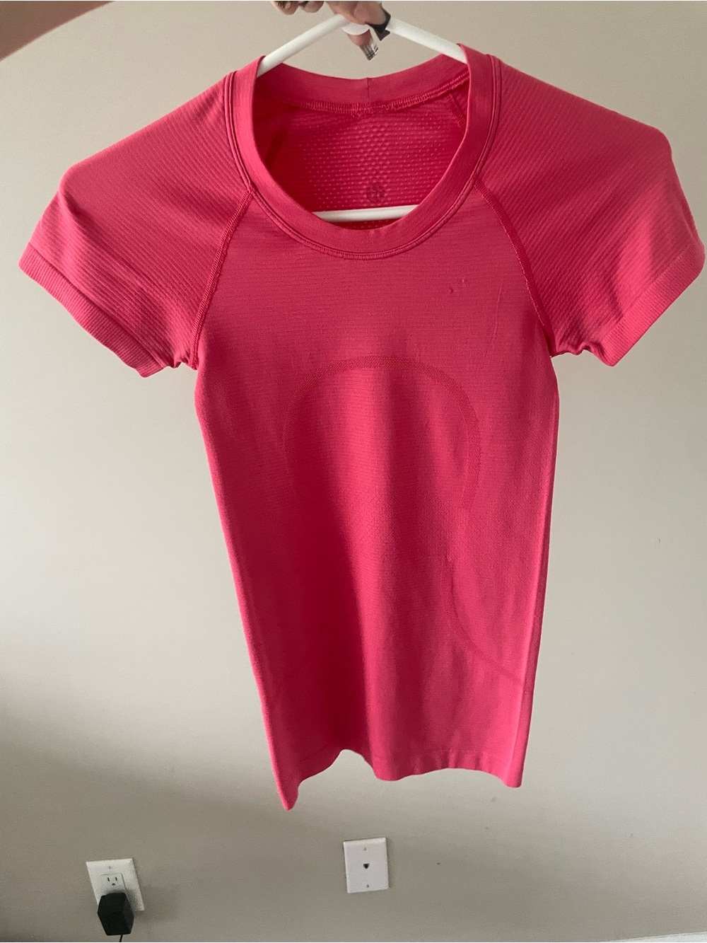 Lululemon swiftly tech short sleeve in pink